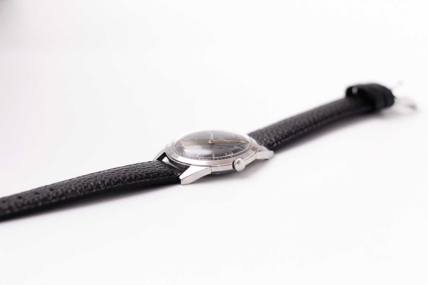 [Serviced] 1972 Bulova Caravelle Inky Black Dial Men's Mechanical Wrist-Watch