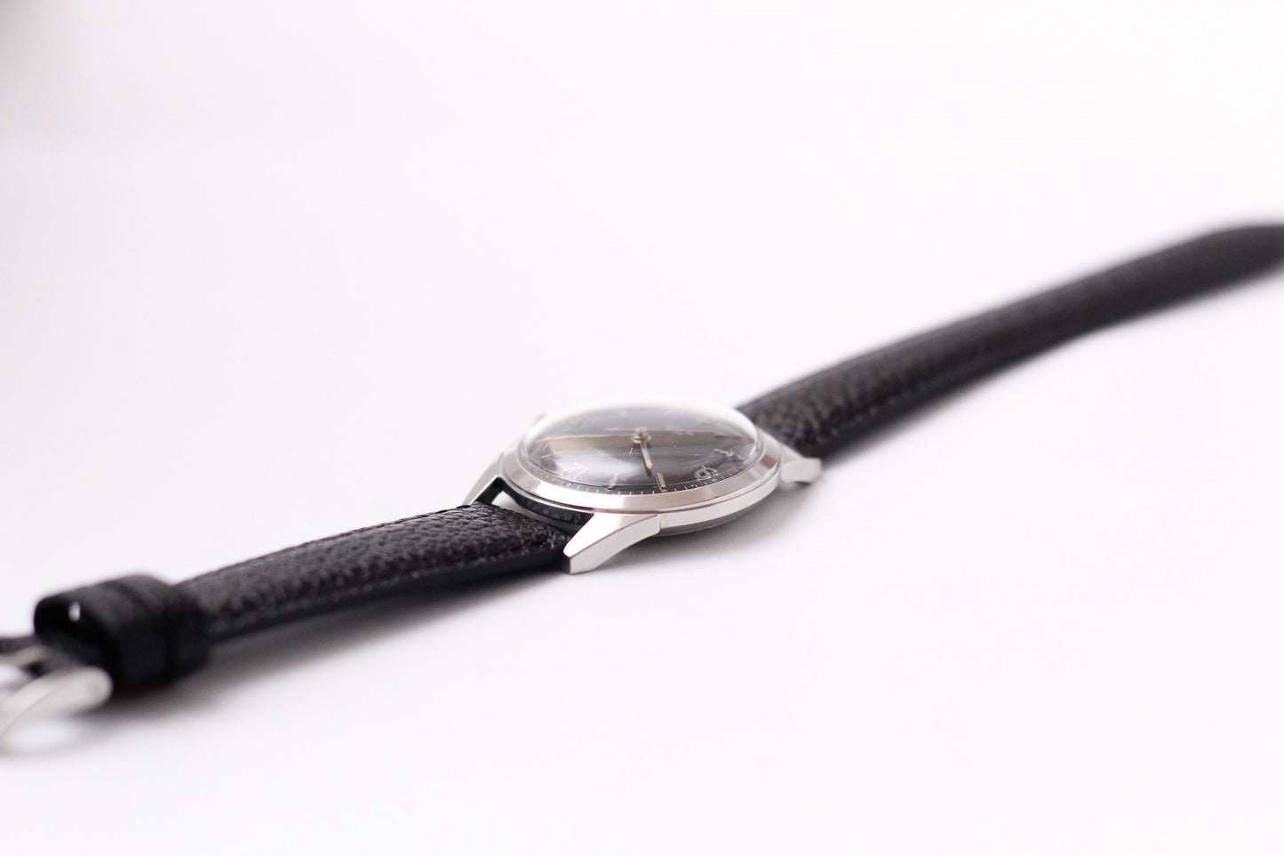 [Serviced] 1972 Bulova Caravelle Inky Black Dial Men's Mechanical Wrist-Watch