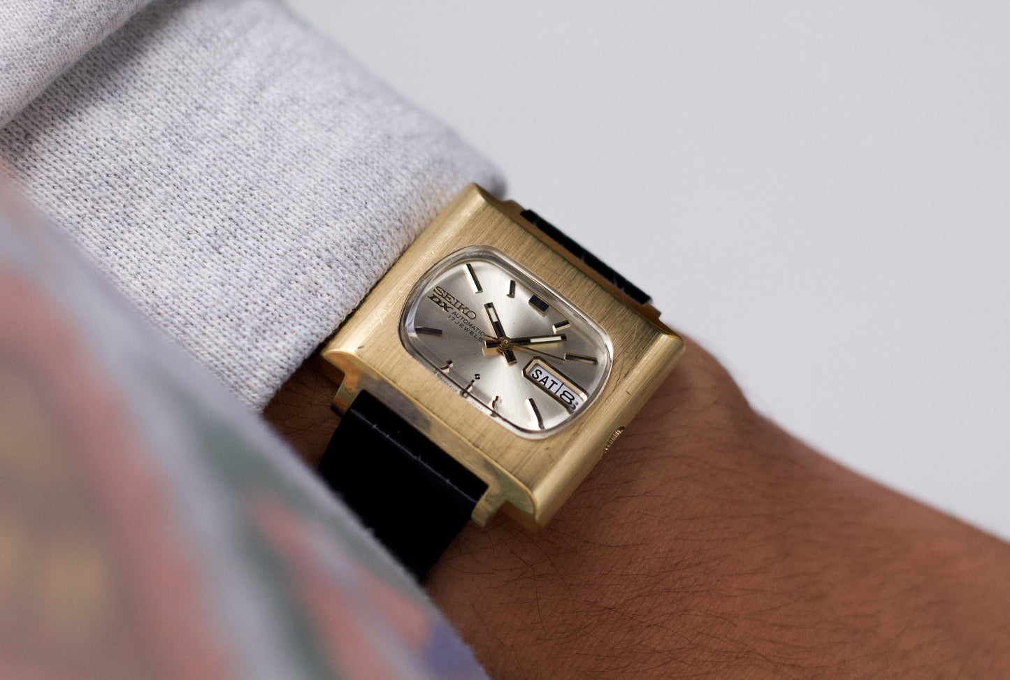 [Serviced] 1970 Seiko DX Automatic Champagne Sunburst Dial Men's Wrist-Watch