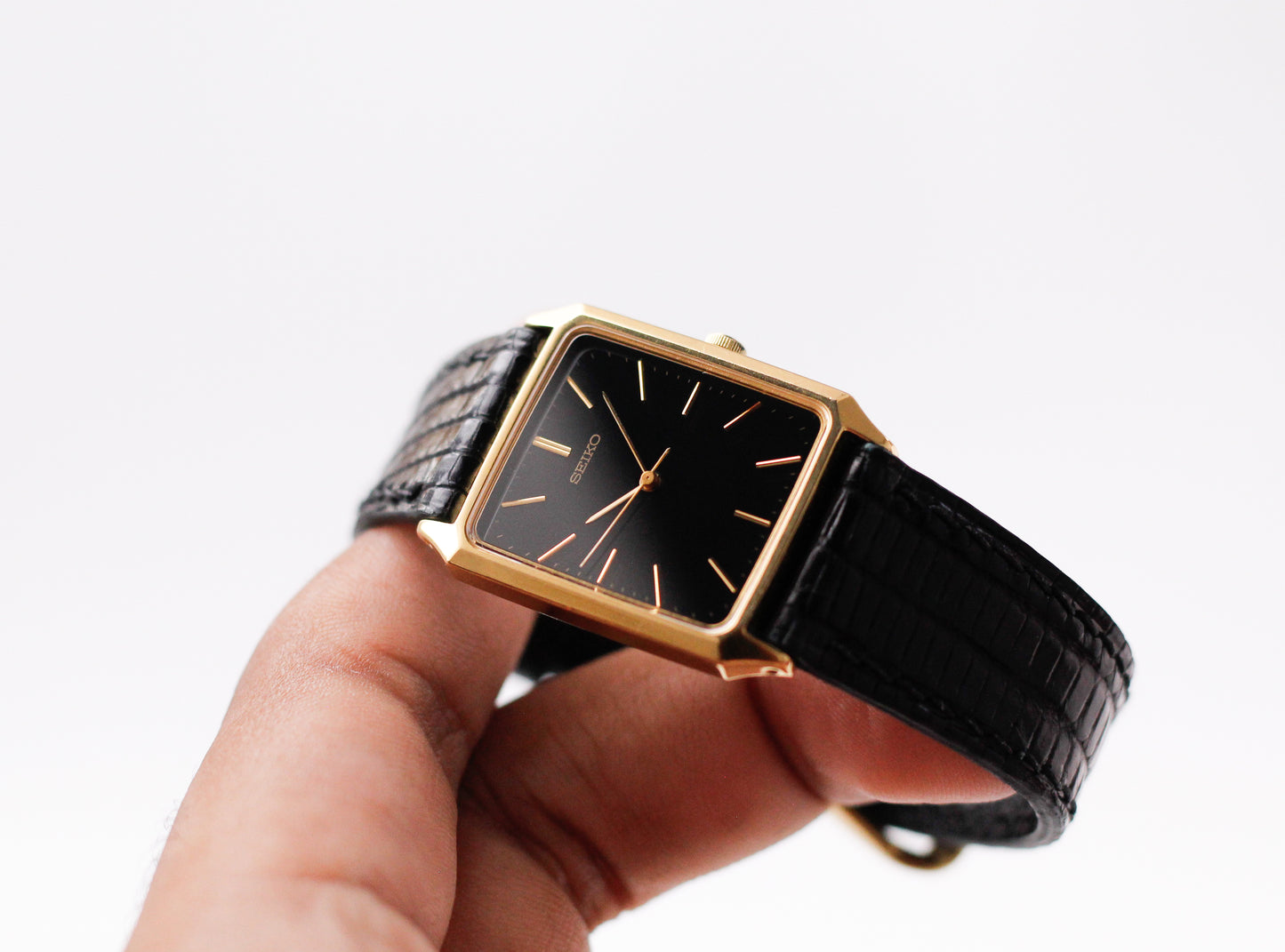 1990 Seiko Quartz Inky Black Dial Golden Tank Men's Wrist-Watch