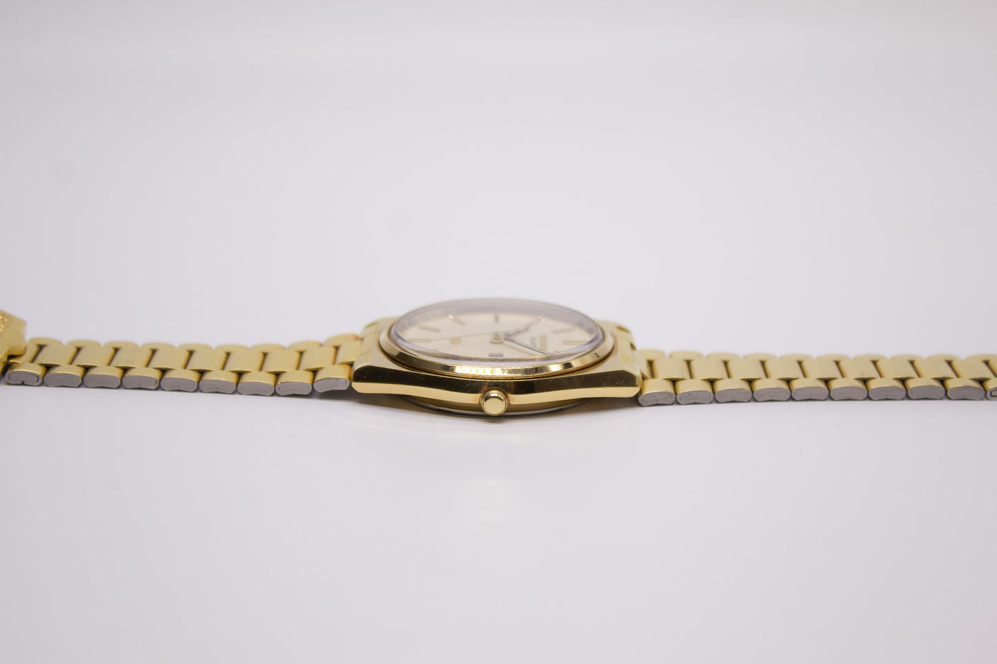 1985 Seiko SQ Light Golden Dial Men's Wrist-Watch