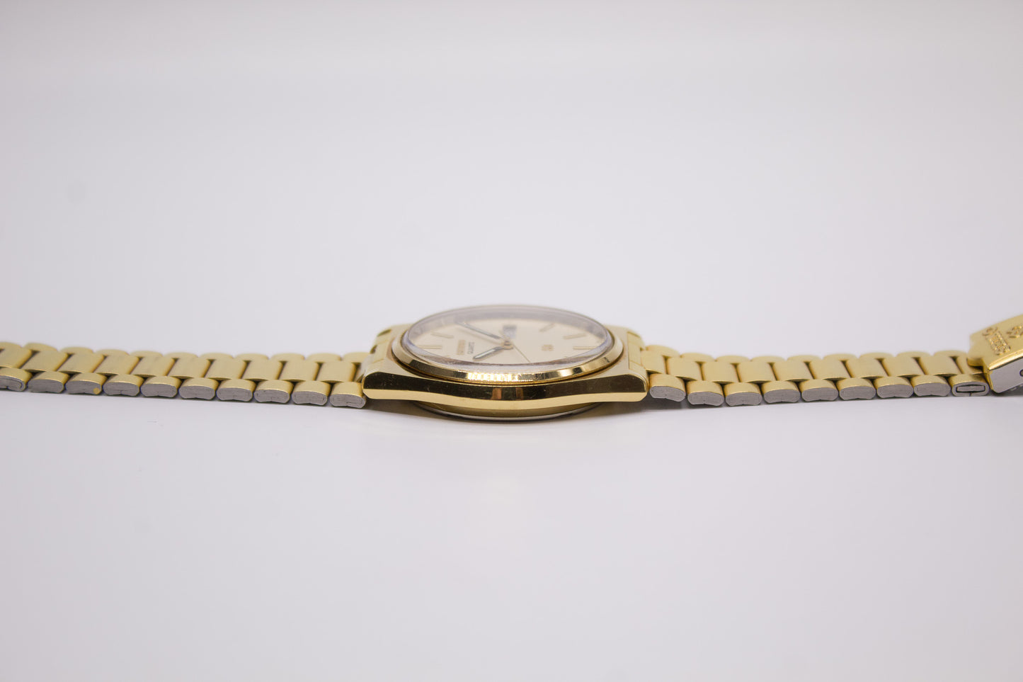 1985 Seiko SQ Light Golden Dial Men's Wrist-Watch