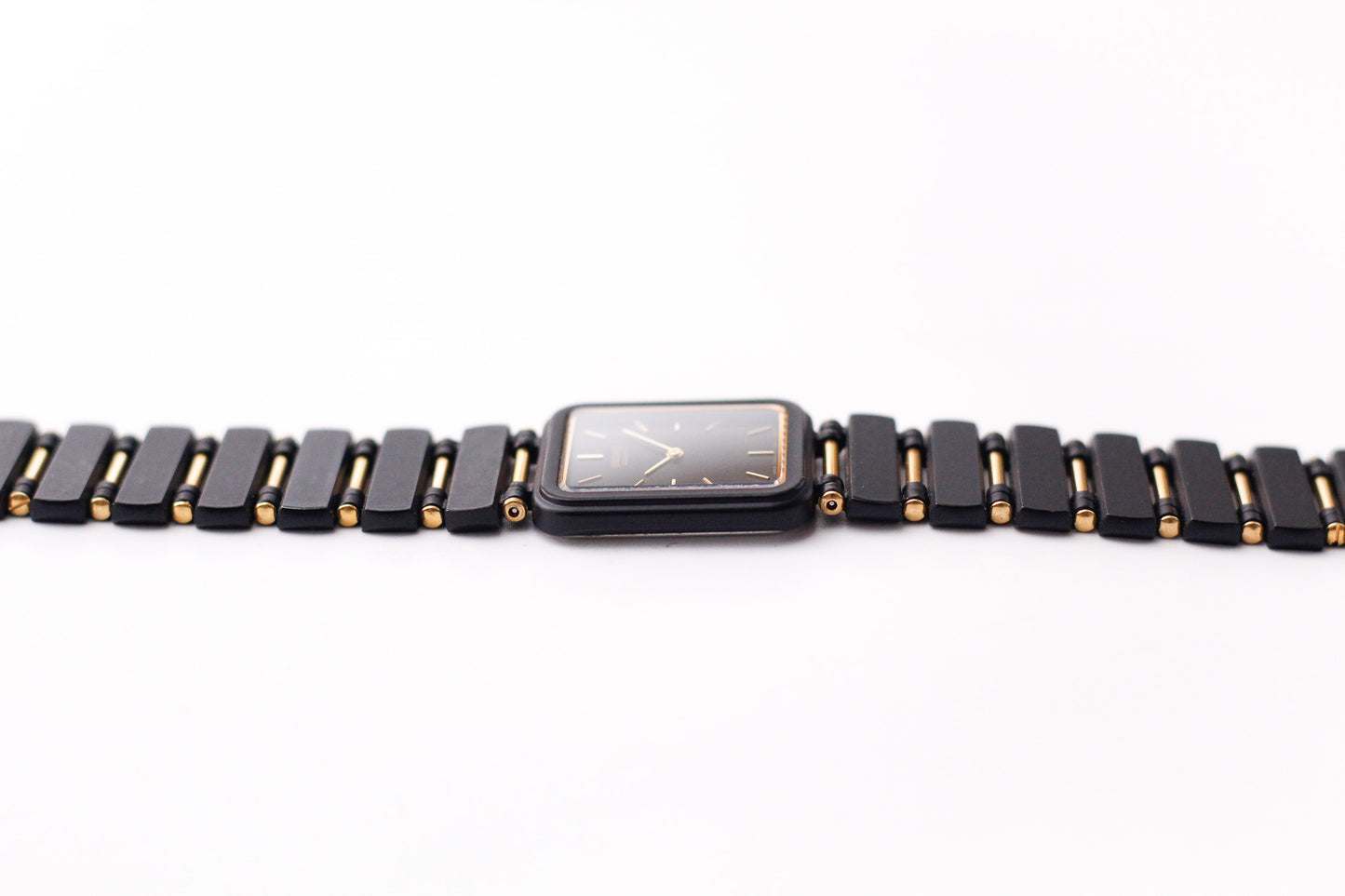 [Near Mint] 1985 Seiko Quartz Matte Black Dial Ladies' Two Tone Wrist-Watch