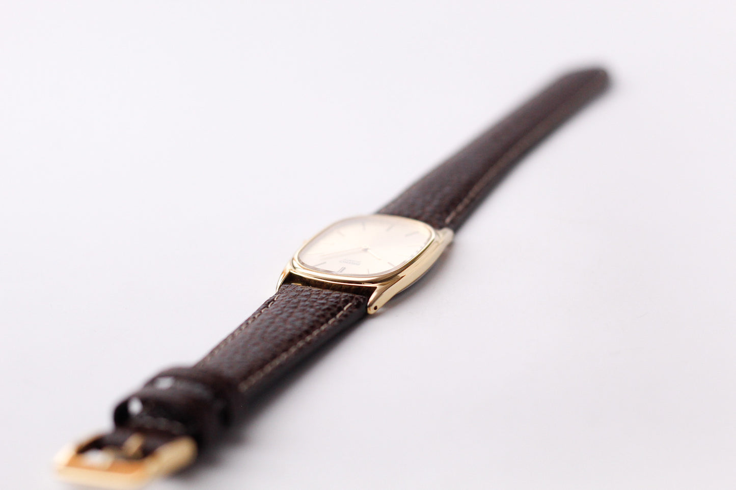 1983 Seiko Quartz 'Baby Ellipse' Golden Sunburst Dial Men's Wrist-Watch W/Box & Papers