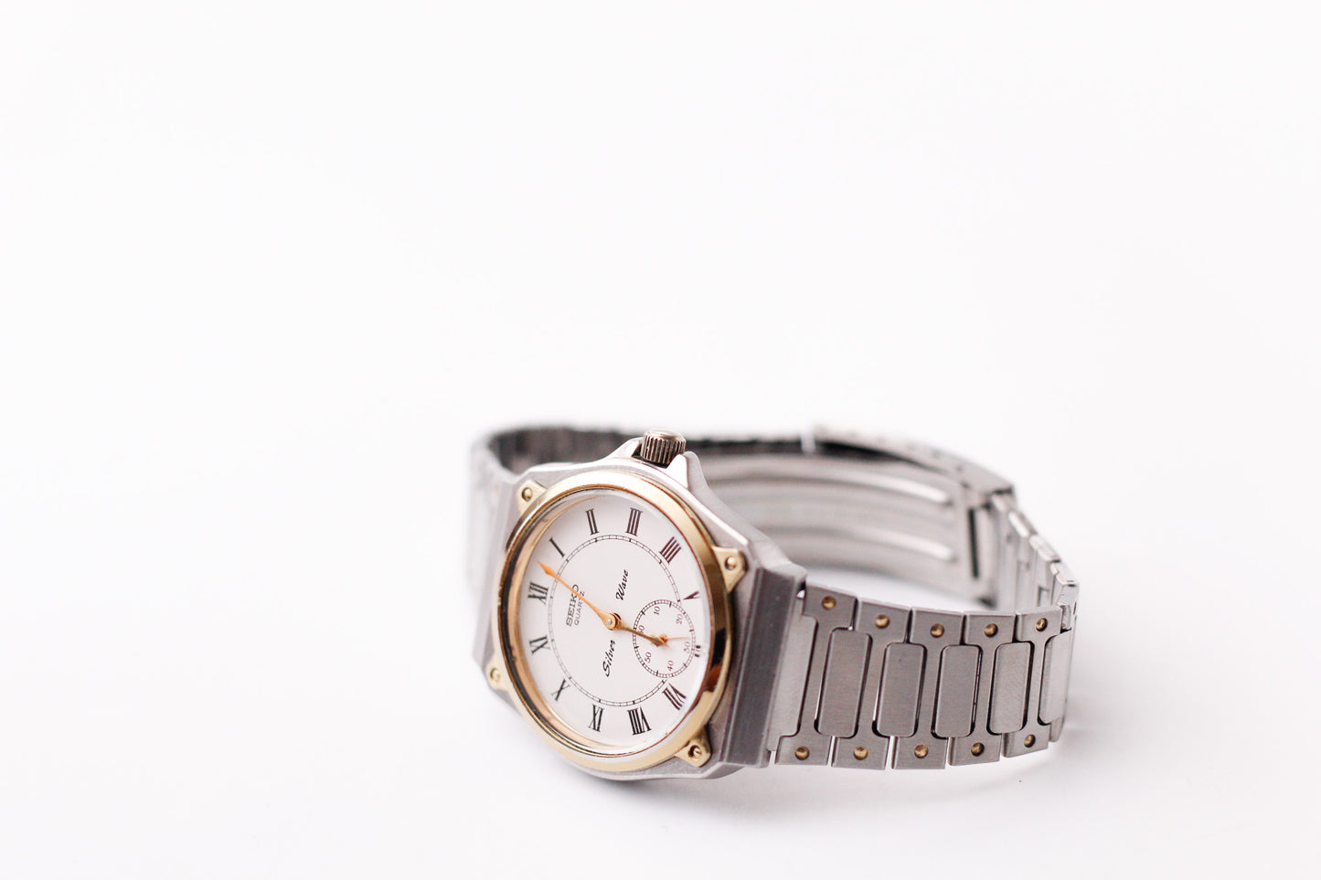 1982 Seiko Quartz Silverwave Cream White Roman Dial Two Tone Men's Wrist-Watch