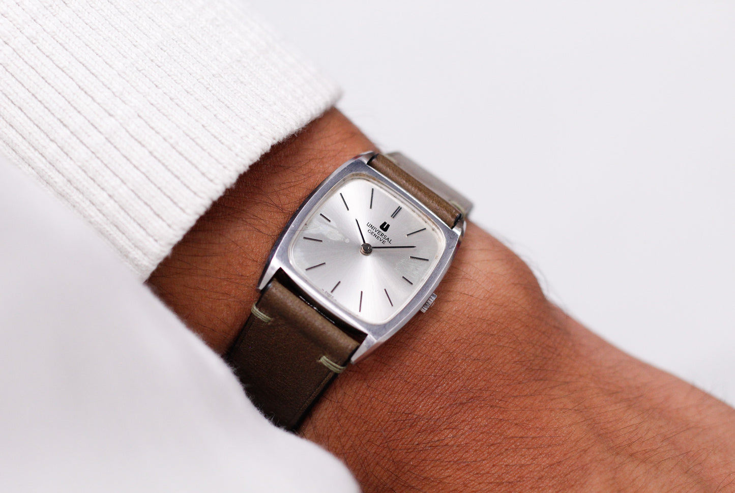 [Serviced] 1960s Universal Genève Radiant Silver Sunburst Dial Men's Mechanical Wrist-Watch