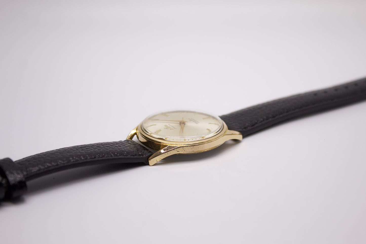 [Serviced] 1960s Enicar Ultrasonic Ocean Pearl Silver Sunburst Men's Wrist-Watch