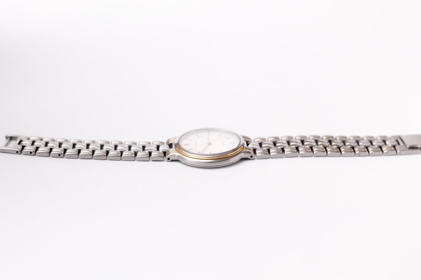 1992 Seiko Dolce Quartz Frosted White Dial Two Tone Ladies' Wrist-Watch