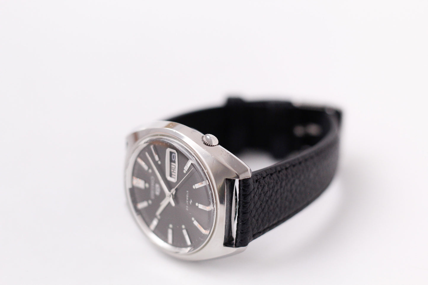 [Serviced] 1968 Seiko 5 Automatic Charcoal Sunburst Dial Men's Wrist Watch
