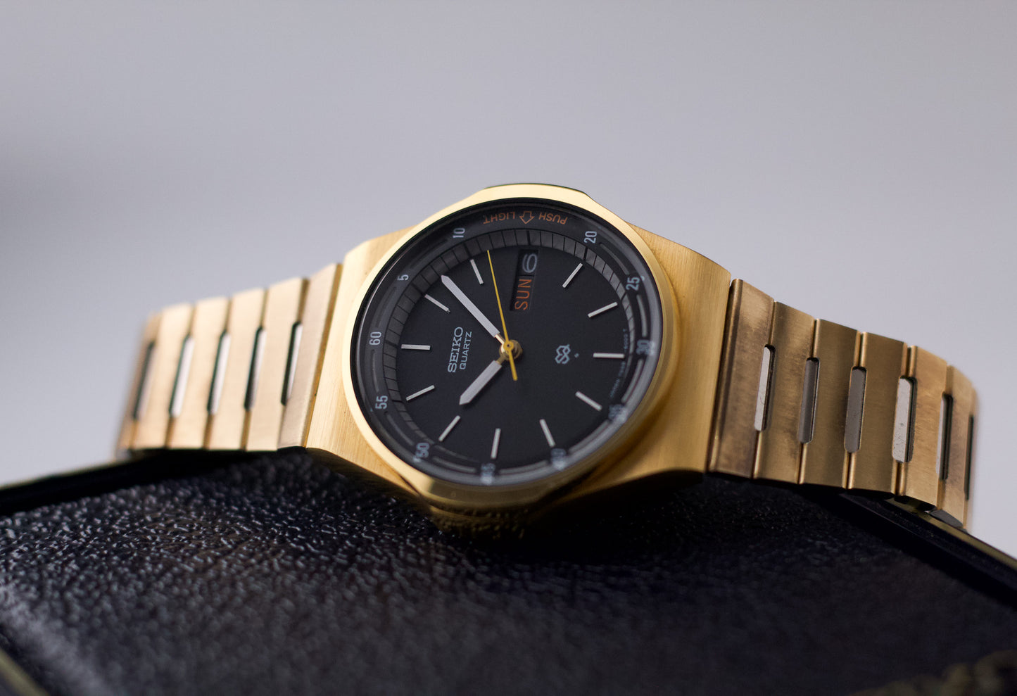 [Full Set] 1979 Seiko SQ 'Illuminated' Matte Black Dial Men's Wrist-Watch