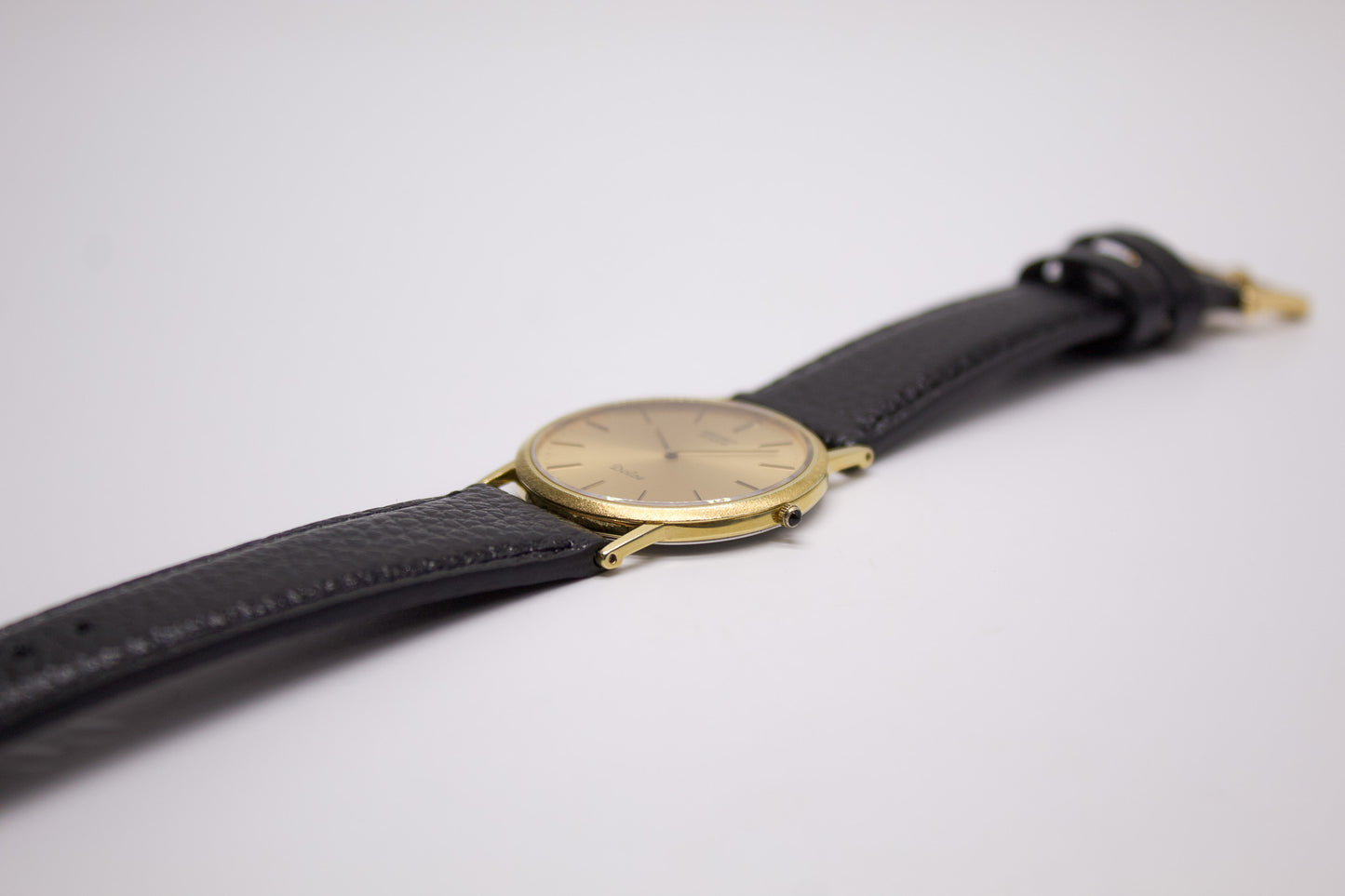 [Near Mint] 1983 Seiko Dolce Matte Sunburst Golden Dial Men's Wrist-Watch