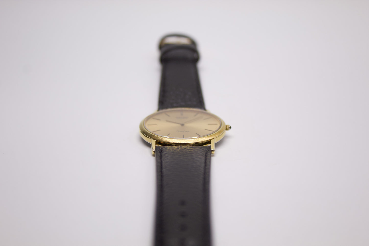 [Near Mint] 1983 Seiko Dolce Matte Sunburst Golden Dial Men's Wrist-Watch