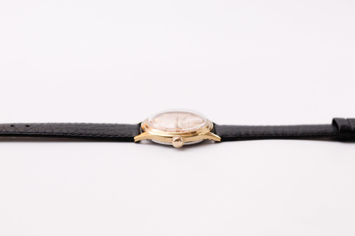 [Serviced] 1960s Caravelle Mechanical Tropical Dial Men's Wrist-Watch