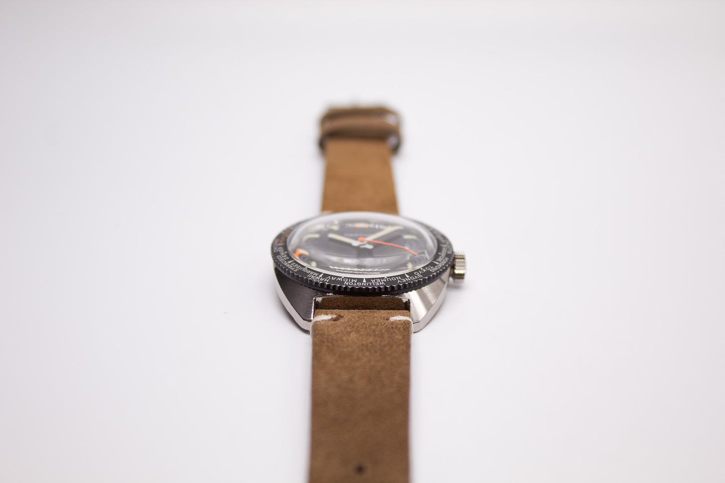 [Serviced] 1960s Neptune World Timer Mechanical Inky Black Dial Men's Wrist-Watch