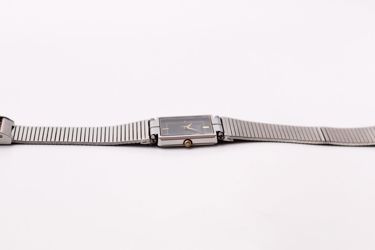 1985 Seiko Quartz Striking Black Dial Men's Wrist-Watch