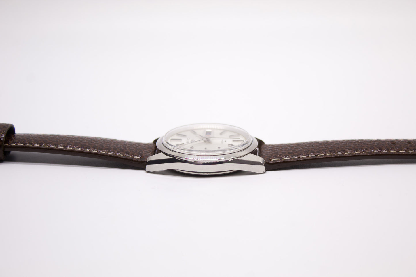 [Serviced] 1968 Seiko 5 Silver Sunburst Dial Men's Wrist-Watch