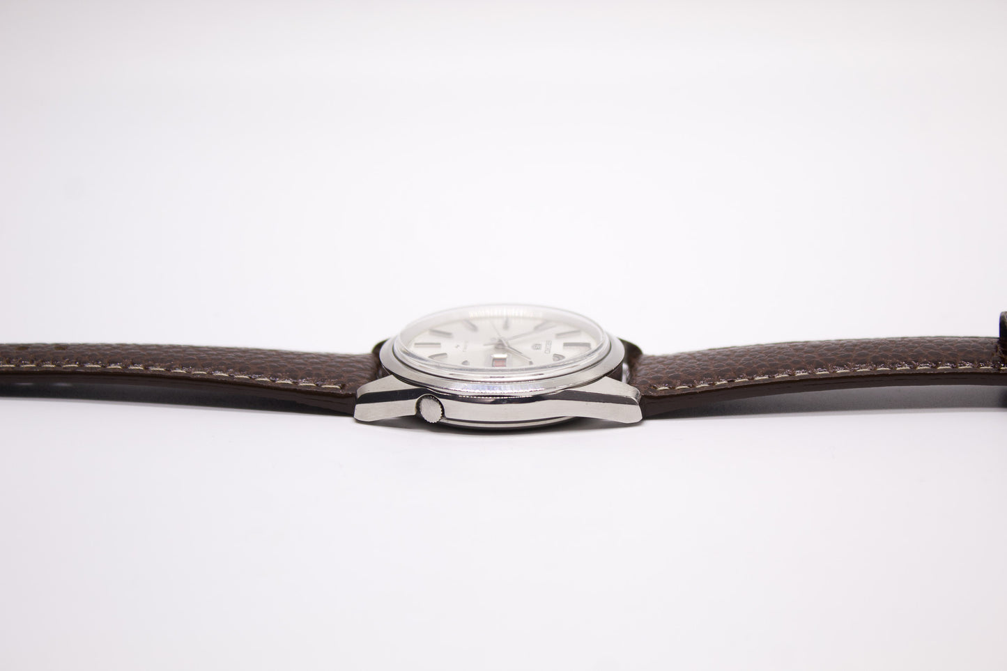 [Serviced] 1968 Seiko 5 Silver Sunburst Dial Men's Wrist-Watch