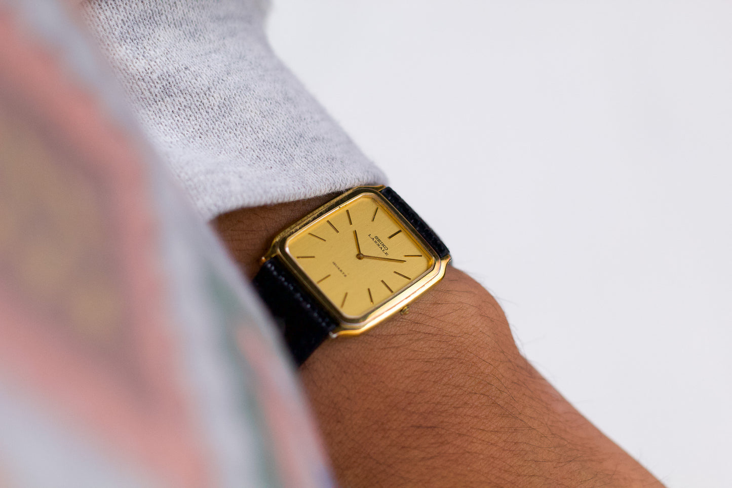 1982 Seiko Lassale Straight Grain Golden Dial Men's Wrist-Watch