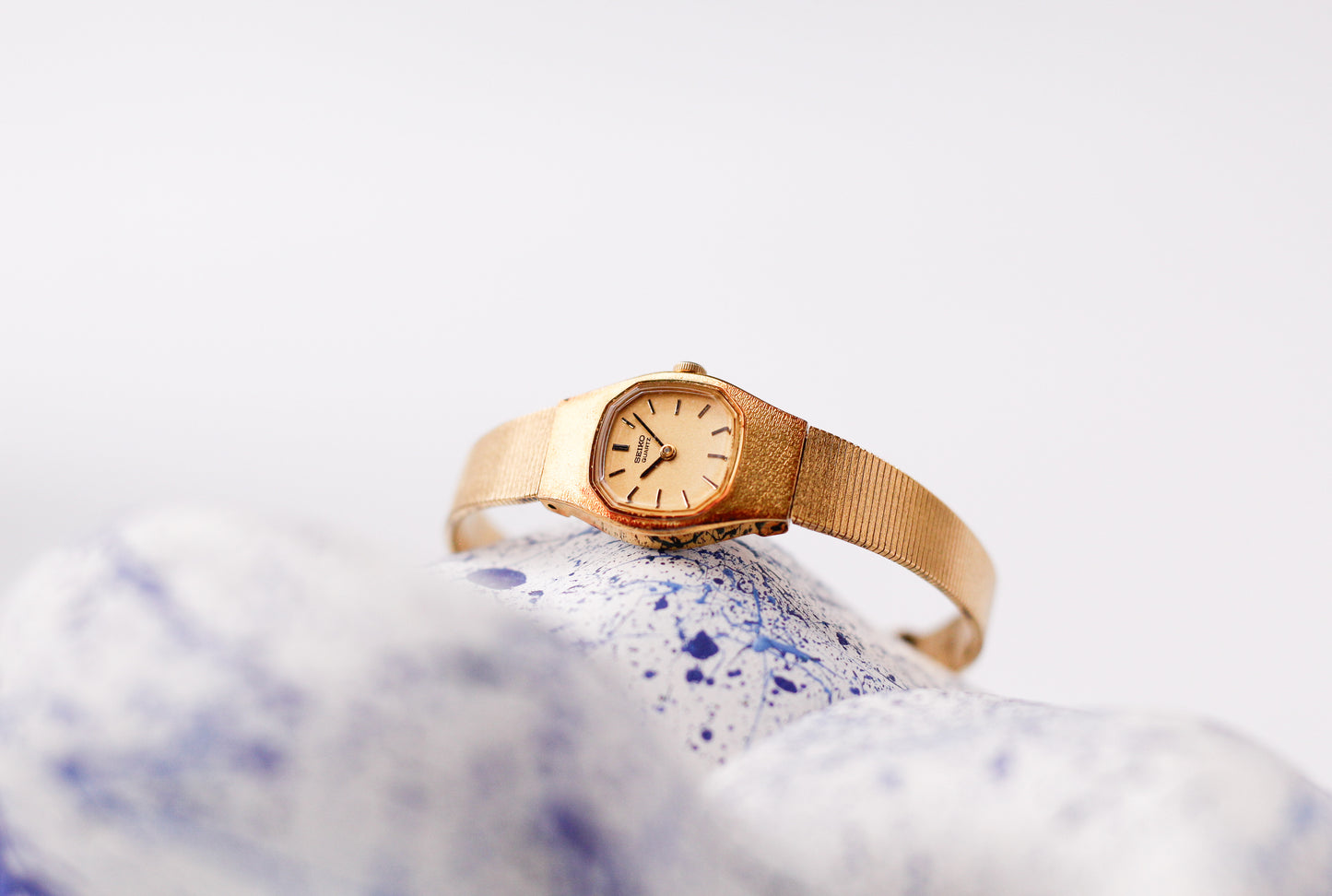 1983 Seiko Quartz Straight Grain Golden Dial Ladies' Wrist-Watch