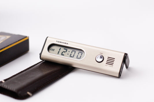 [New Old Stock] 1990s Toshiba Quartz Travel Alarm-Clock Full-Set