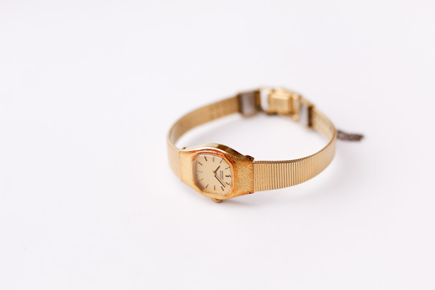 1983 Seiko Quartz Straight Grain Golden Dial Ladies' Wrist-Watch