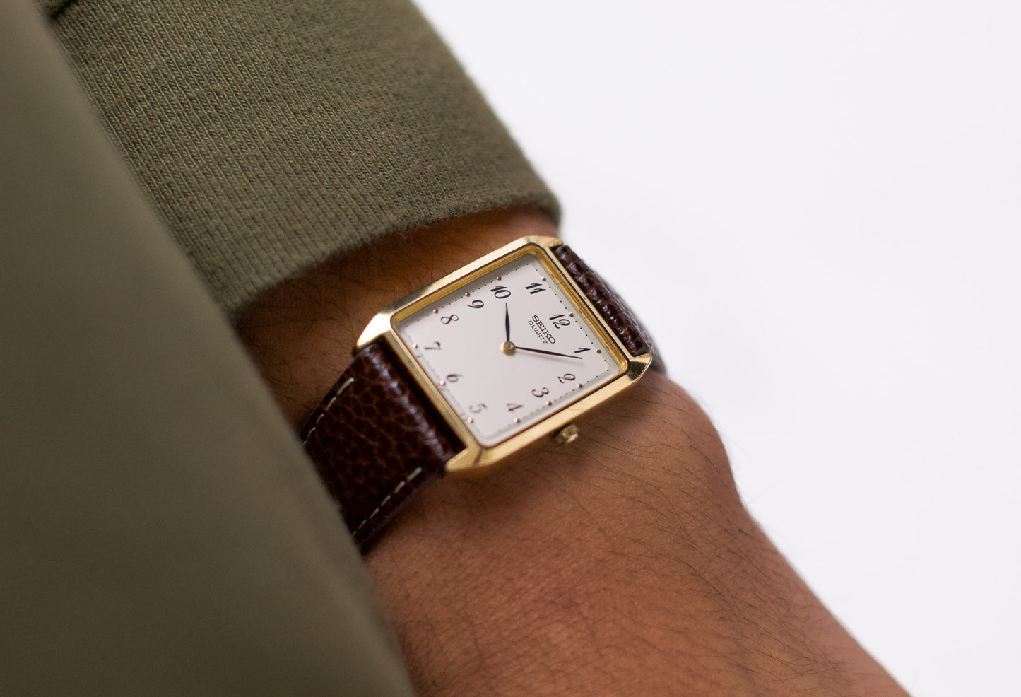 1987 Seiko Quartz Breguet Numeral Cream Dial Men's Wrist-Watch