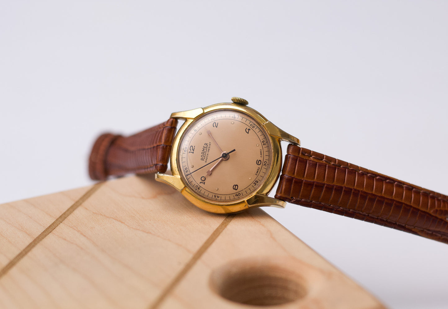 [Serviced] 1950s Roamer Copper Straight Grain Dial Men's Mechanical Wrist-Watch