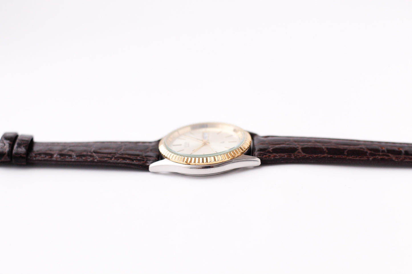 1998 Citizen Baby 'Day-Date' Champagne Sunburst Dial Two Tone Men's Wrist-Watch
