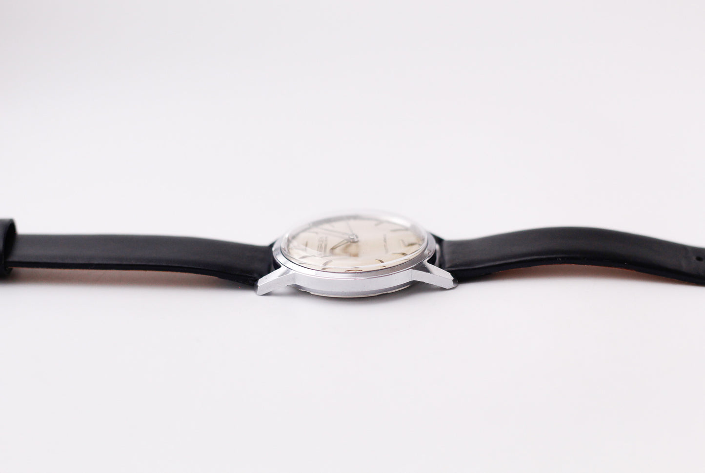 [Serviced] 1960s Gruen Precision Mechanical White Linen Dial Men's Wrist-Watch