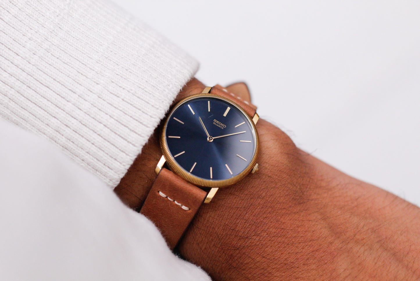 1979 Seiko Quartz Radiant Marine Blue Sunburst Dial Men's Wrist-Watch W/Box & Papers