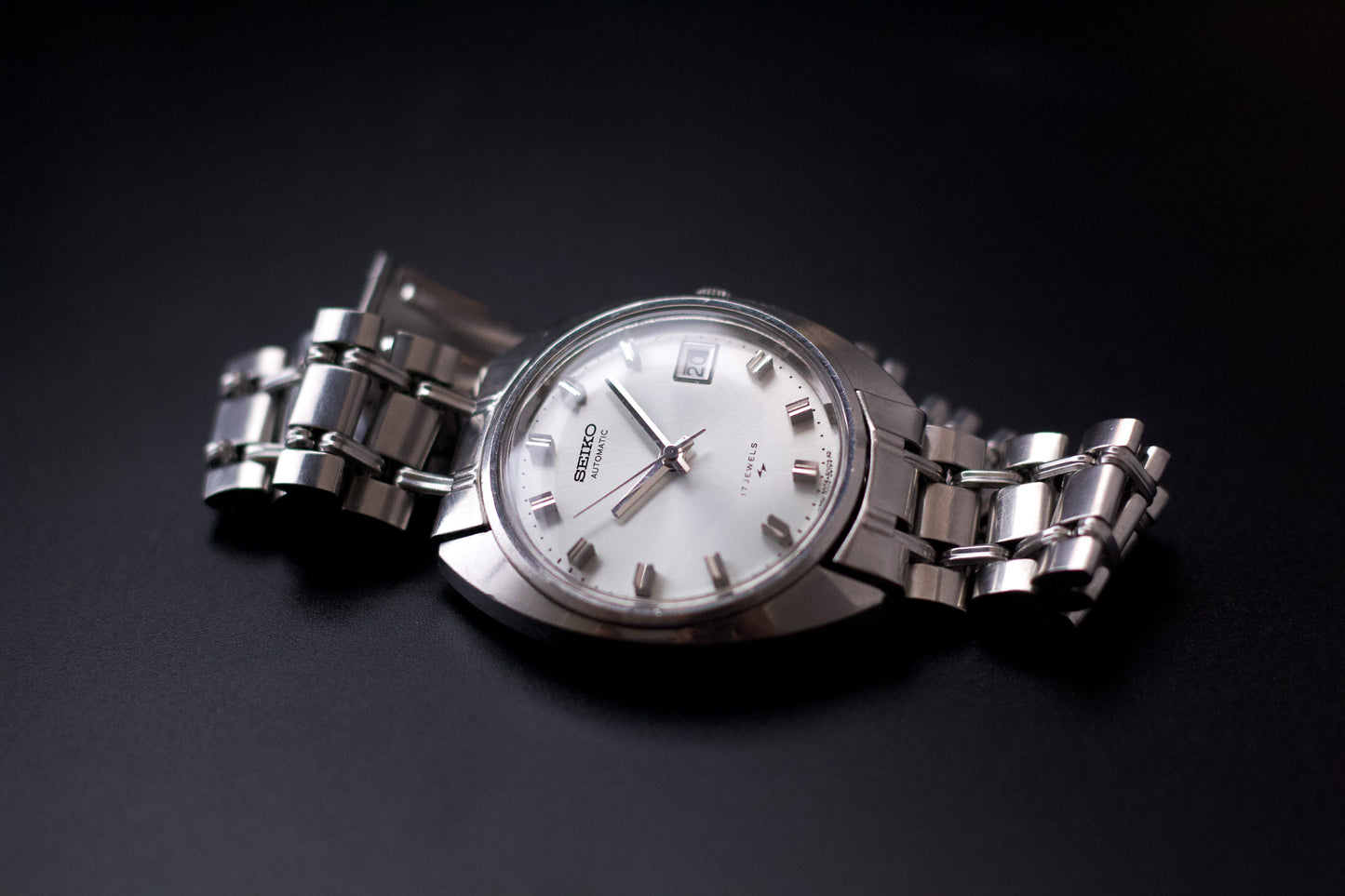 [Serviced] 1970 Seiko Automatic Silver Sunburst Dial Men's Wrist-Watch