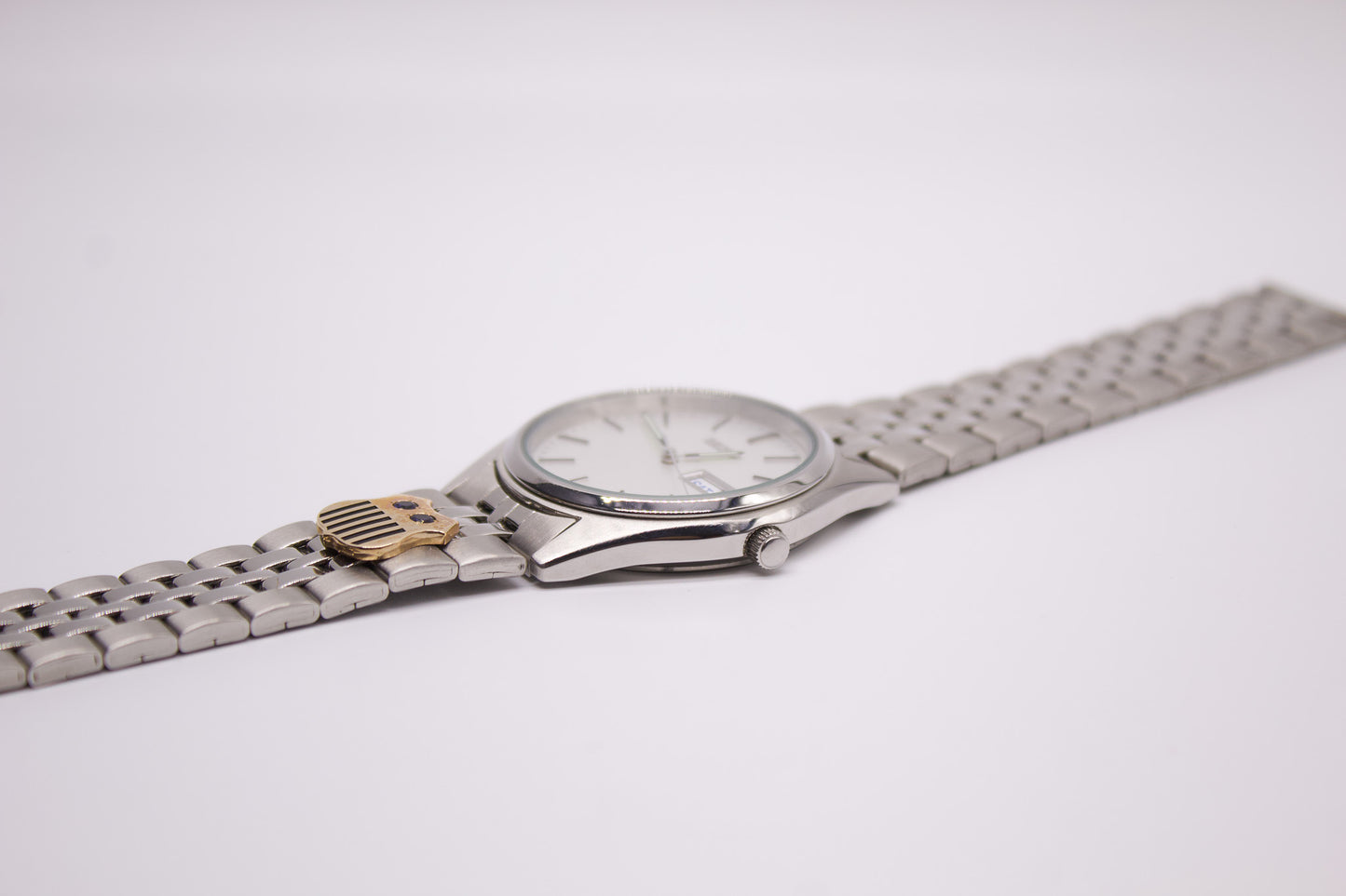 [New Old Stock] 1996 Seiko Quartz Straight Grain Dial Men's Wrist-Watch W/Box