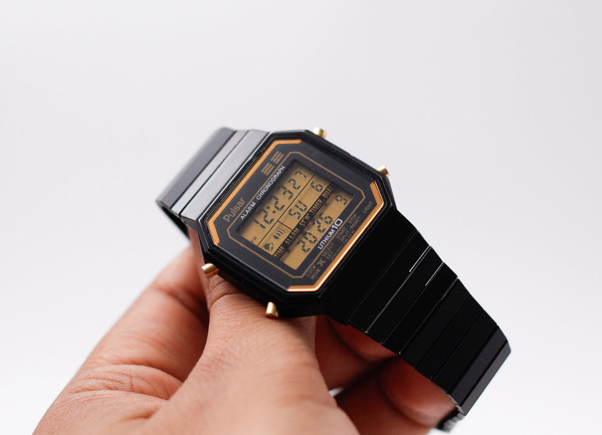 1996 Pulsar Quartz Digi Alarm-Chrono Men's Wrist-Watch