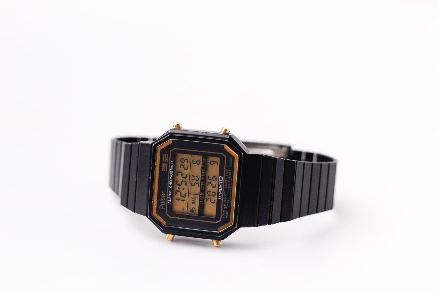 1996 Pulsar Quartz Digi Alarm-Chrono Men's Wrist-Watch