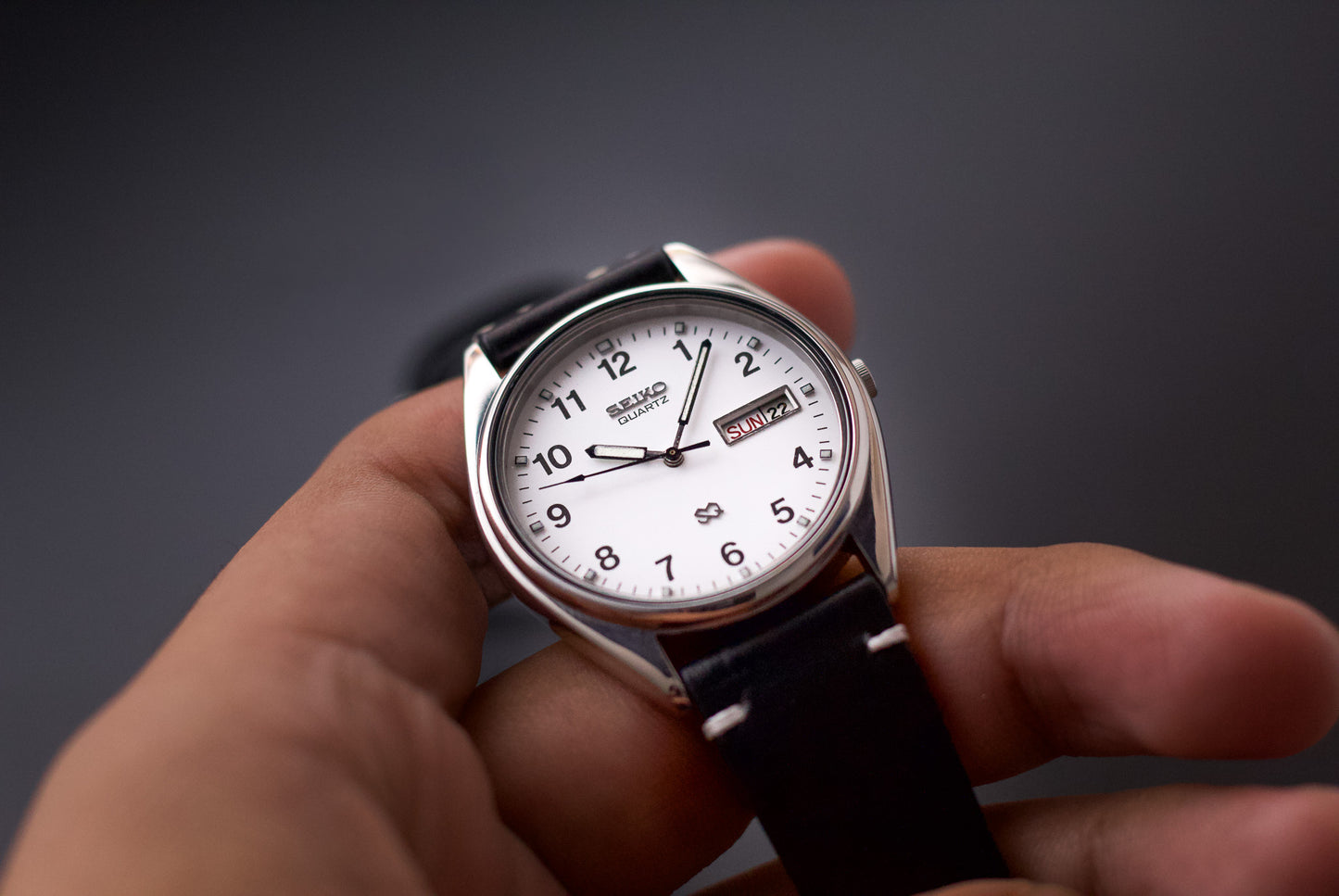 1990 Seiko SQ White Railroad Dial Men's Wrist-Watch