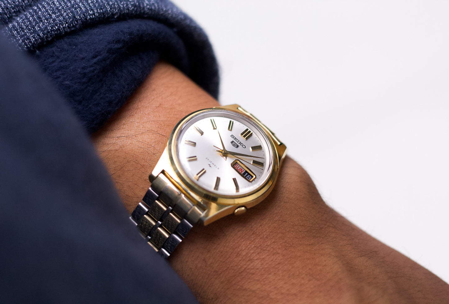 [Serviced] 1969 Seiko Automatic Silver Sunburst Dial Men's Wrist-Watch