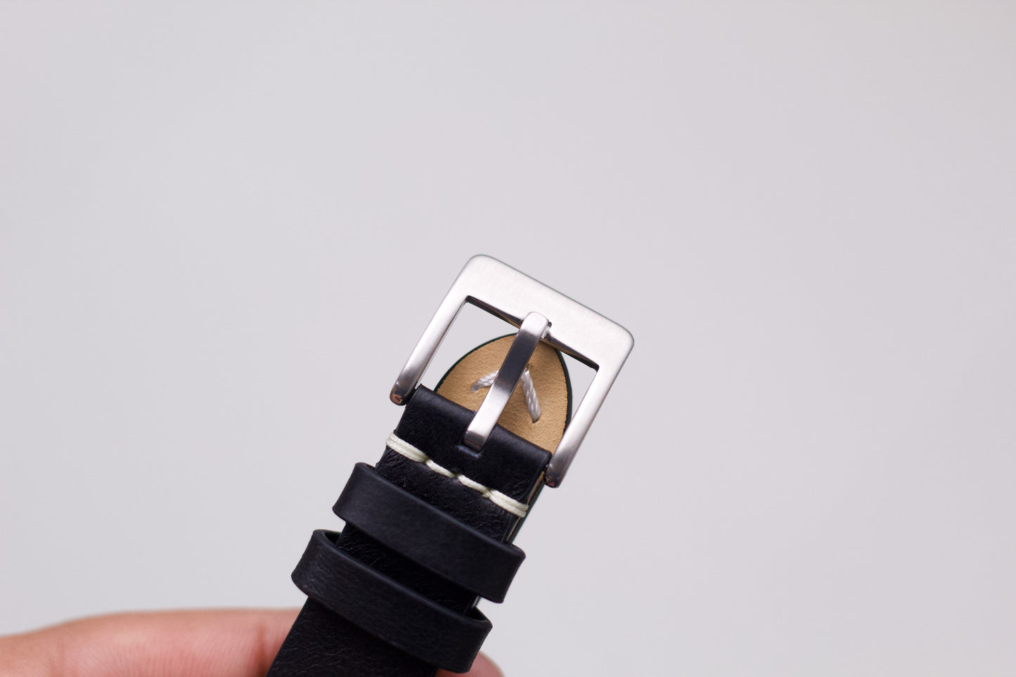 1990 Seiko SQ White Railroad Dial Men's Wrist-Watch