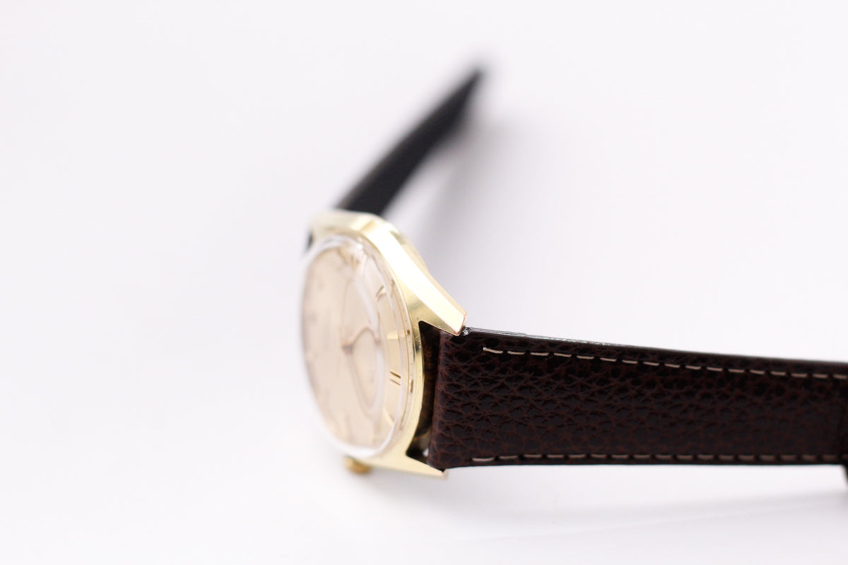1960s Croton Automatic Golden Sunburst Dial Men's Wrist-Watch