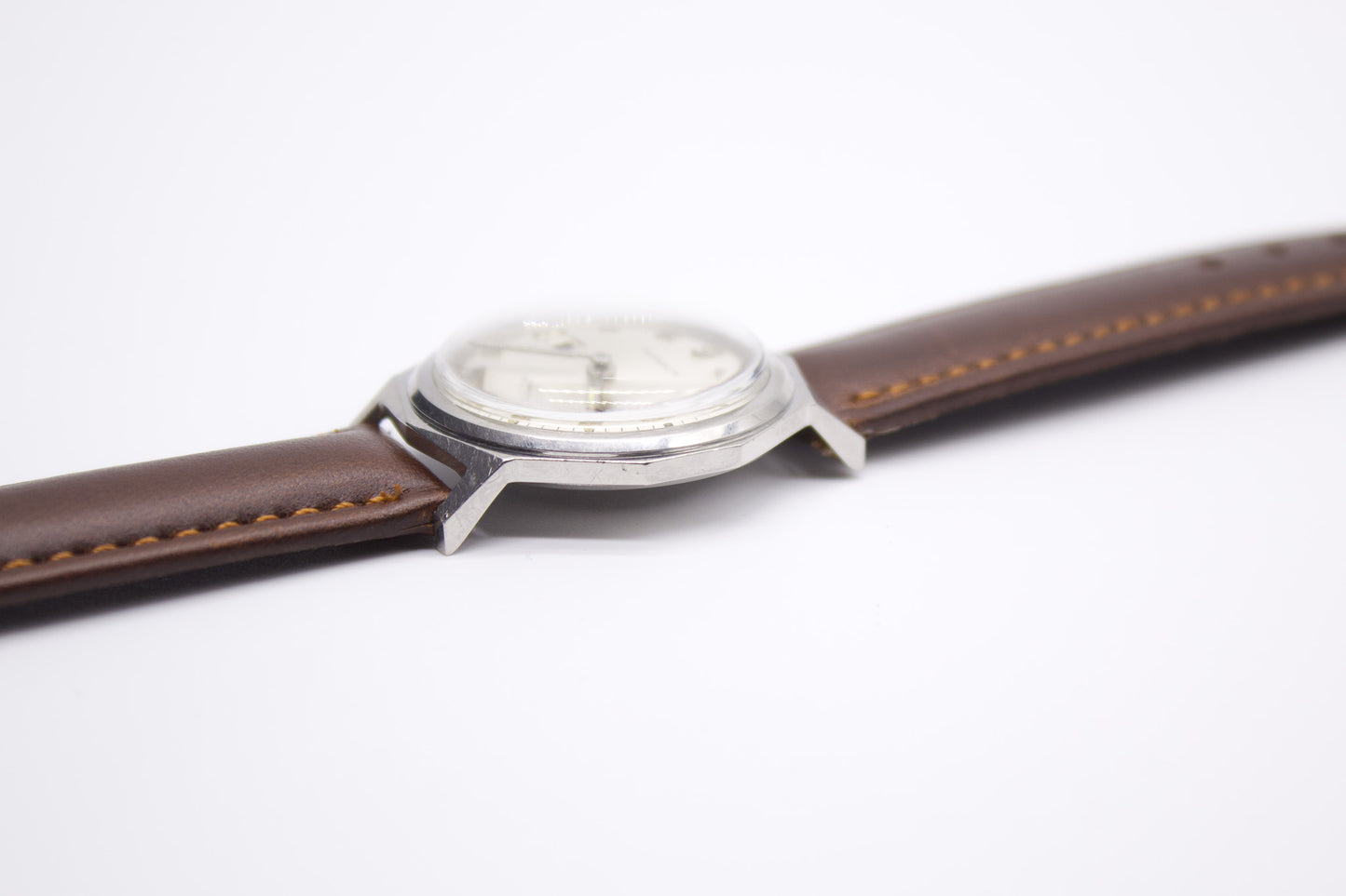[Serviced] 1960s Bulova Automatic Silver Sunburst Wrist-Watch