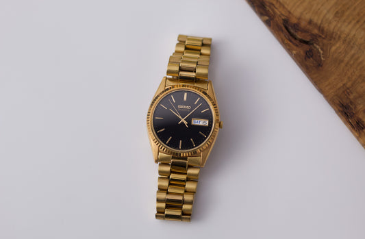 1990 Seiko Quartz 'Baby Day-Date' Inky Black Dial Fluted Men's Wrist-Watch