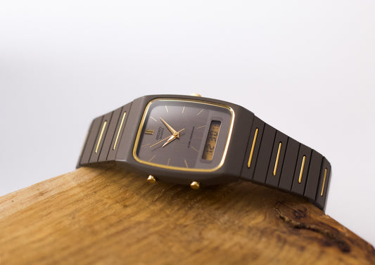 [Near Mint] 1986 Seiko Ana-Digi Straight Grain Gray Dial Men's Wrist-Watch