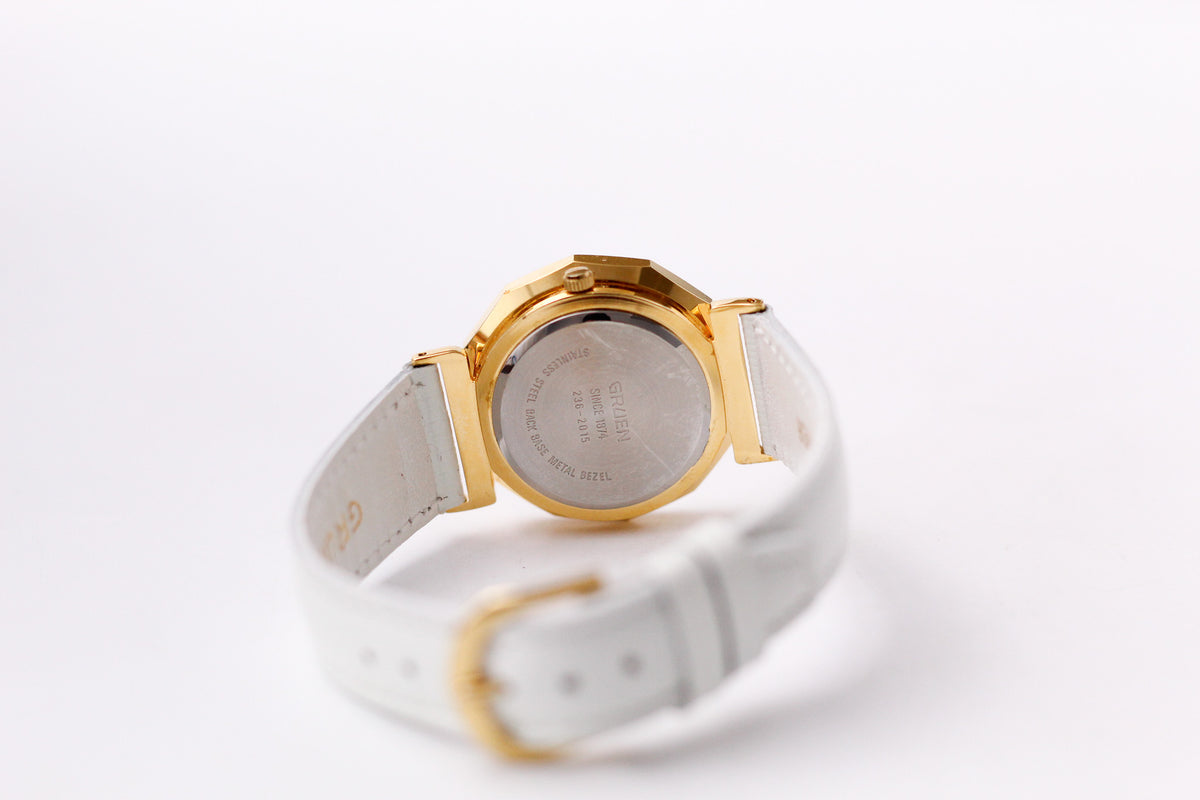 1990s Gruen Quartz Admiral's Cup Flag Dial Two Tone Case Men's Wrist-Watch