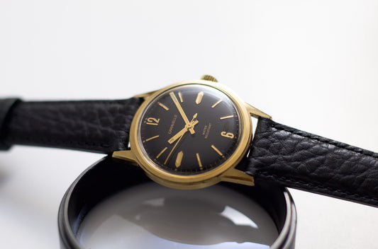 [Serviced] 1960s Bulova Caravelle Inky Black Dial Men's Mechanical Wrist-Watch