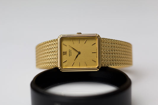 1987 Seiko Quartz Golden Tank  'Sample' Variant  Men's Wrist-Watch