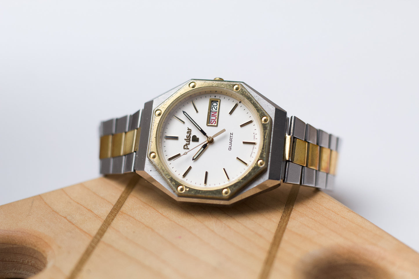 1991 Pulsar Quartz Stark White Dial Two Tone Men's Wrist-Watch