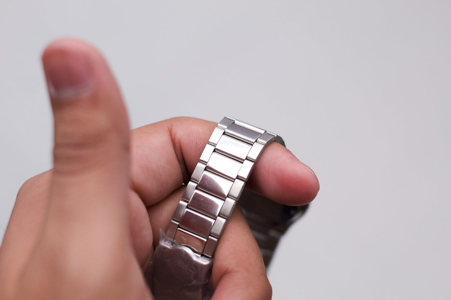 [New Old Stock] 1981 Seiko 5 Automatic Black Dial Men's Wrist-Watch W/Box & Tag