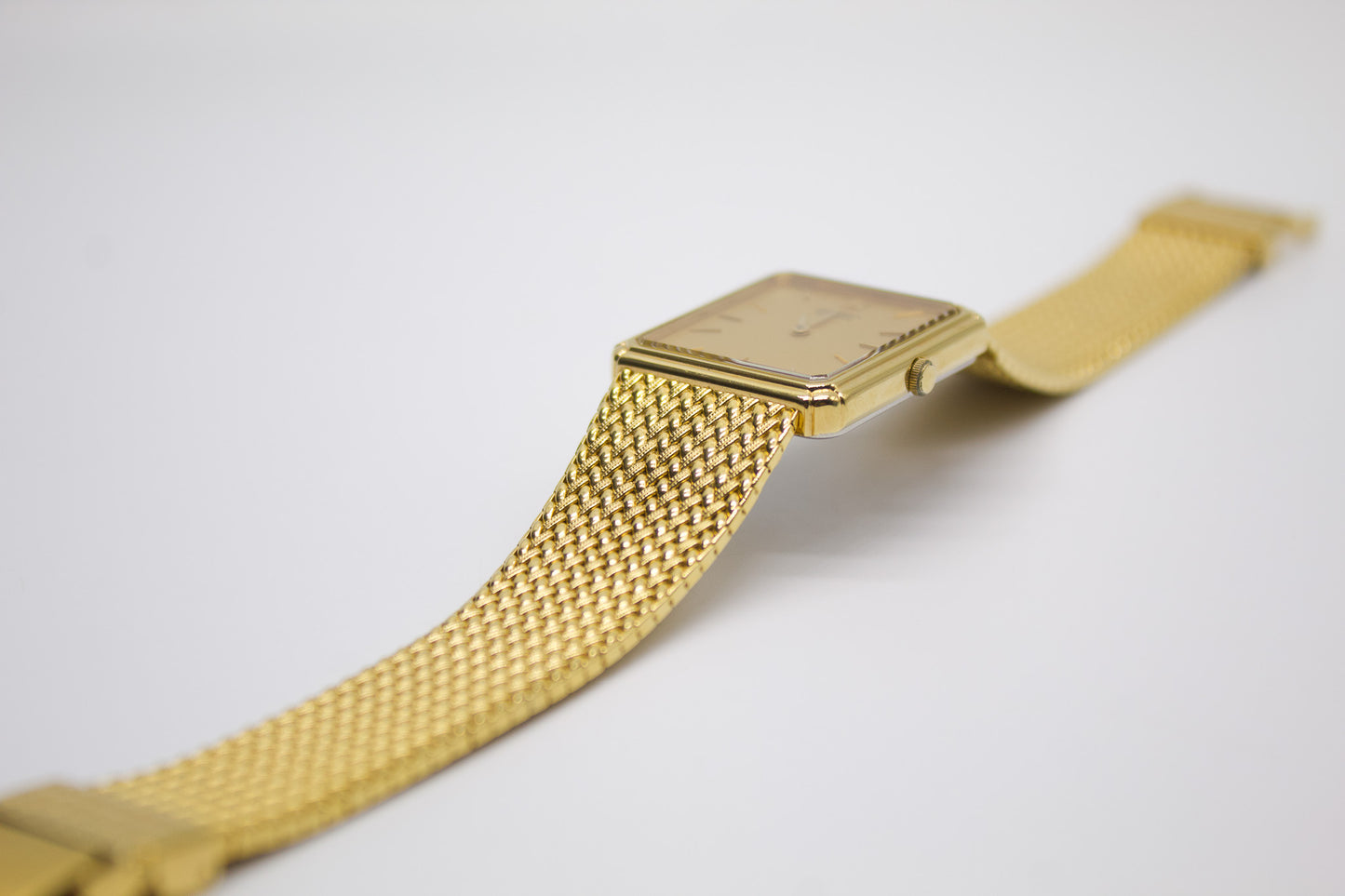 1987 Seiko Quartz Golden Tank  'Sample' Variant  Men's Wrist-Watch