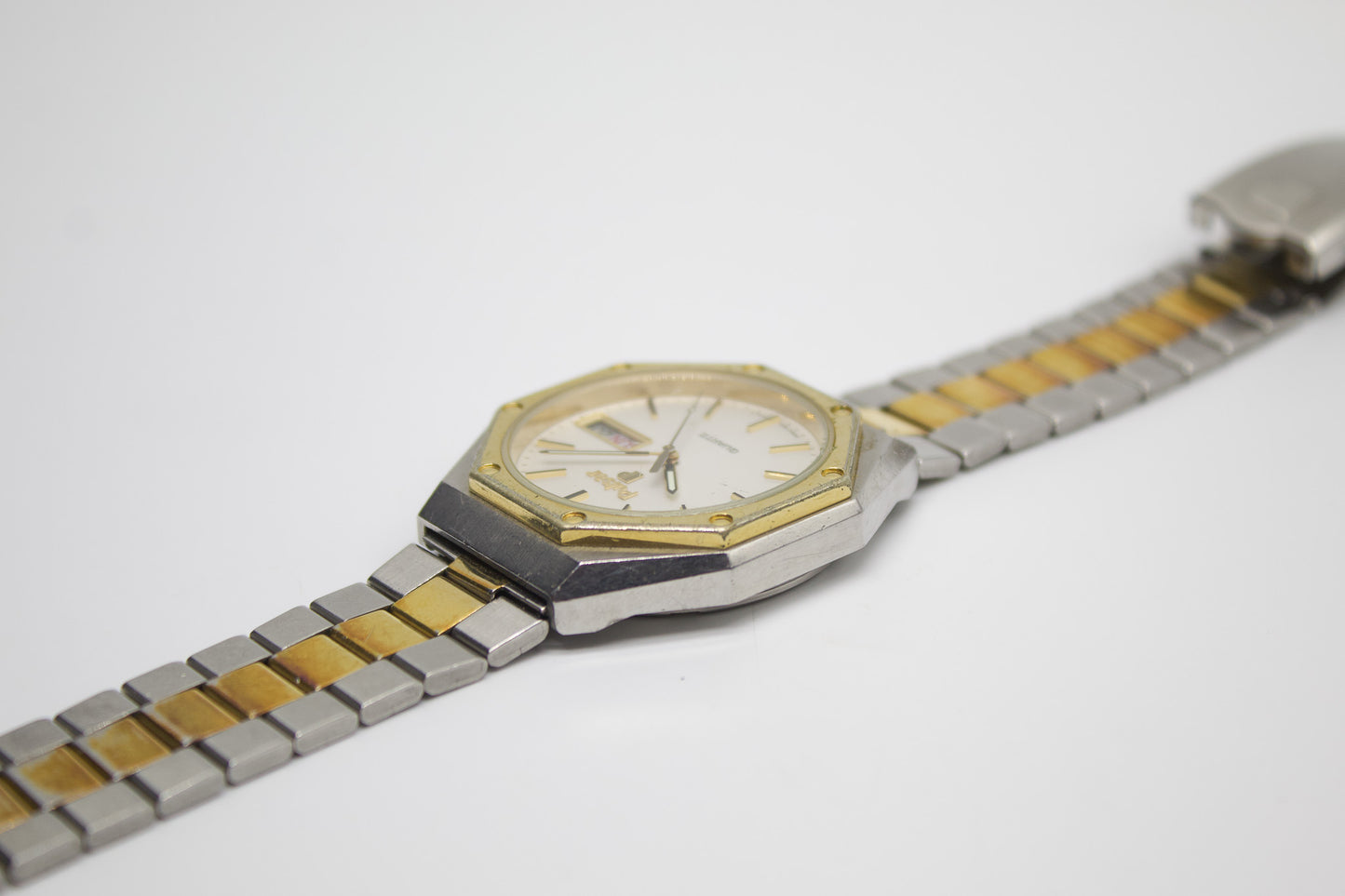 1991 Pulsar Quartz Stark White Dial Two Tone Men's Wrist-Watch