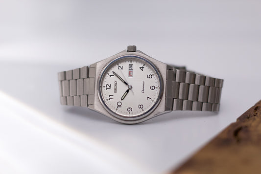1980 Seiko Chronos Quartz Railway Dial Men's Wrist-Watch