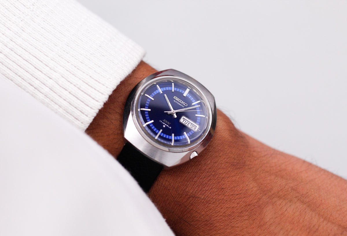 1971 Seiko Automatic Deluxe Royal Blue Sunburst Dial Men's Wrist-Watch